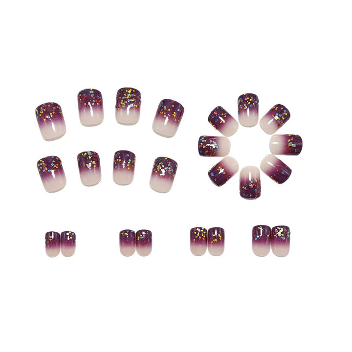 Artificial nails with glamorous glitter design Stornfield