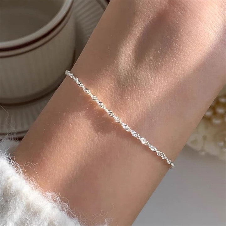 Elegant Twisted Gold Chain Bracelet Stornfield