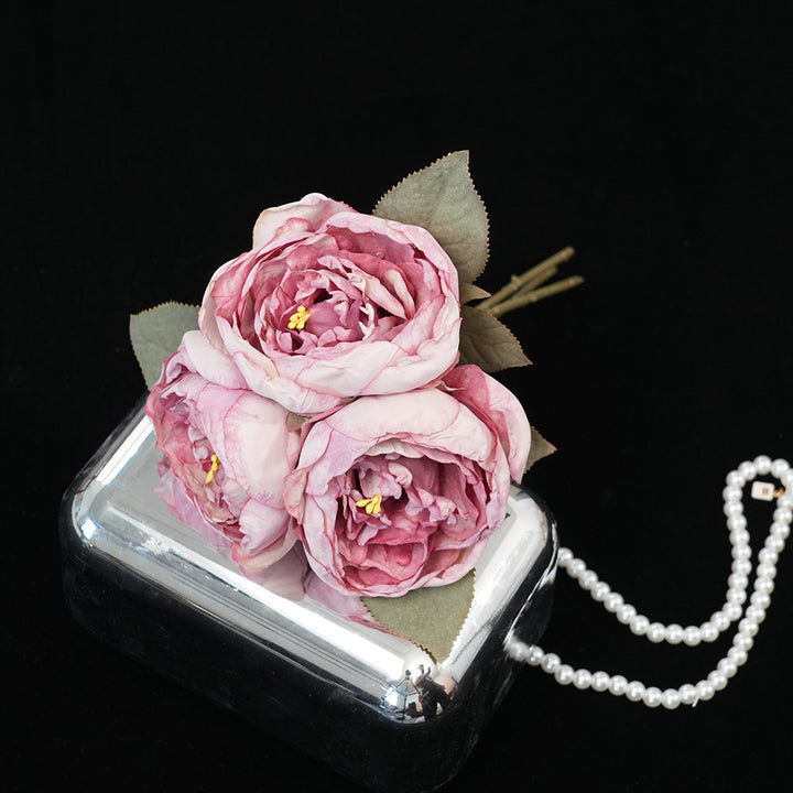 Elegant Floral Arrangement
