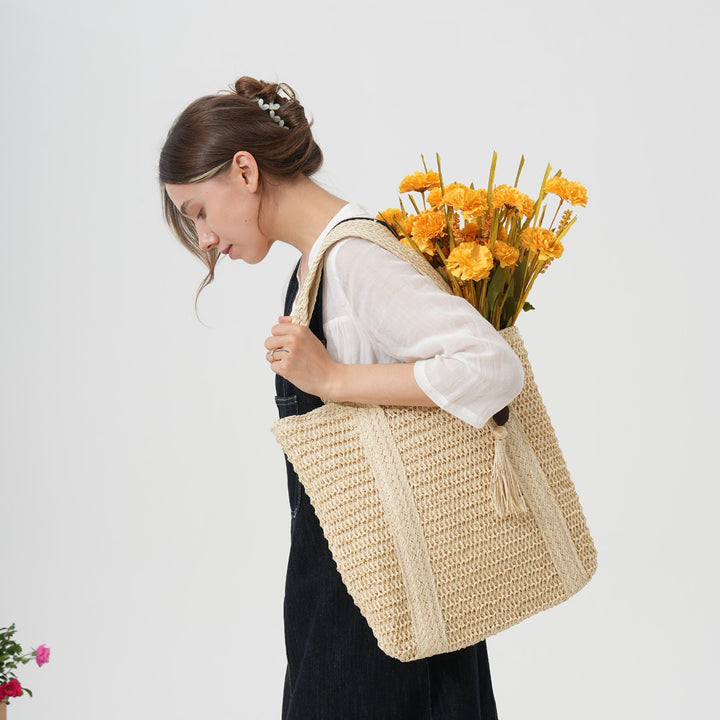 Elegant and Durable Beach Bag Stornfield
