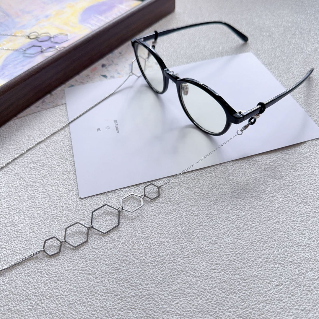 Geometric Pendant Necklace Stornfield