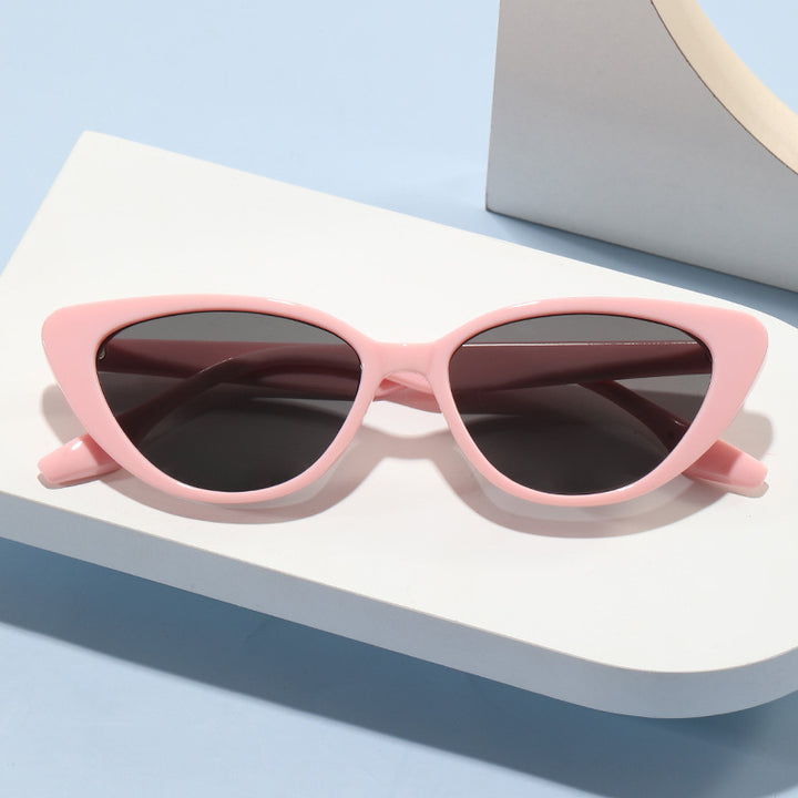 Ladies fashionable Cat-Eye sunglasses with UV protection and elegant frame Stornfield