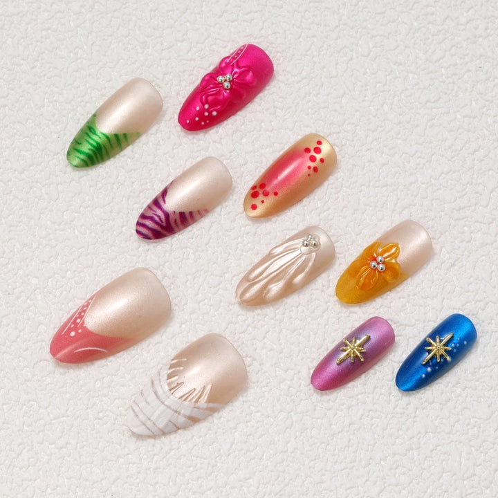 Nail Art Set with Floral and Glittering Accents Stornfield