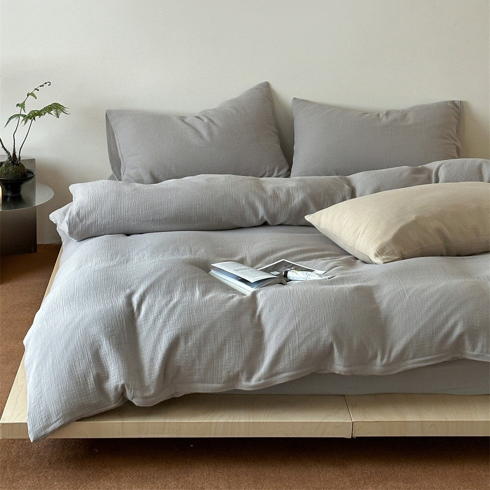 Bed linen set made of enzyme-washed cotton with a light texture