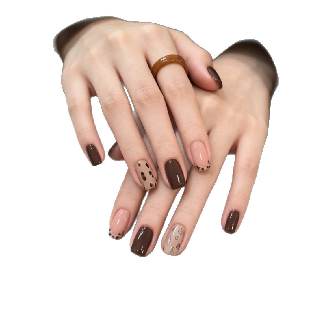 Decorative Press-On Nail Art Set with Unique Leopard Patterns