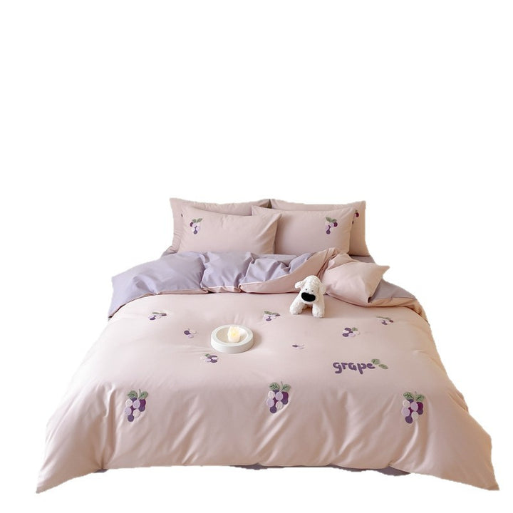 Bedding complete set made of cotton satin with dessert party motif and reversible pillowcases