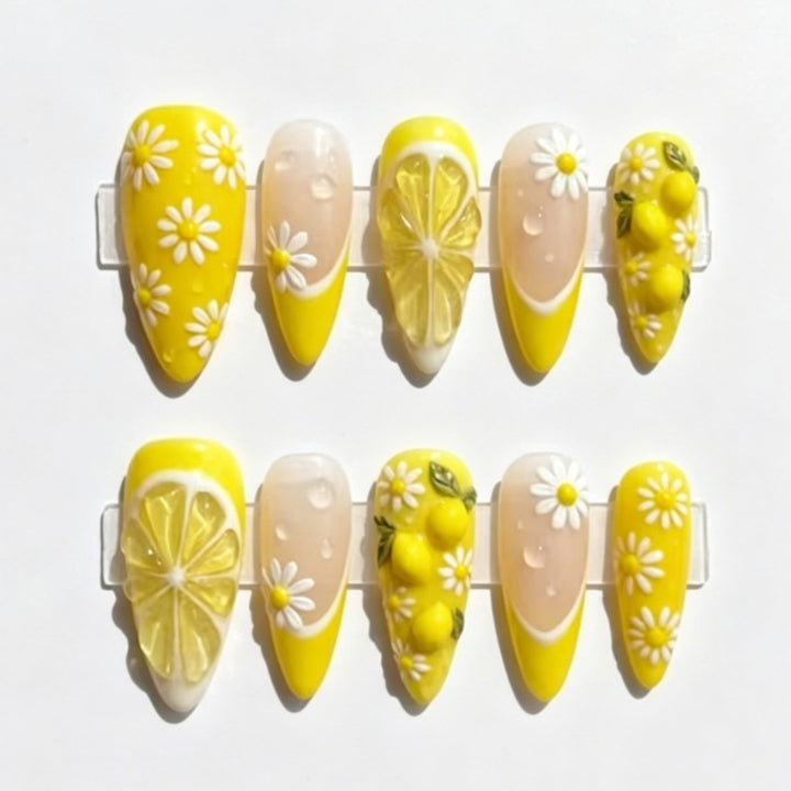 Nature-Themed Artistic Press-On Nail Set Stornfield