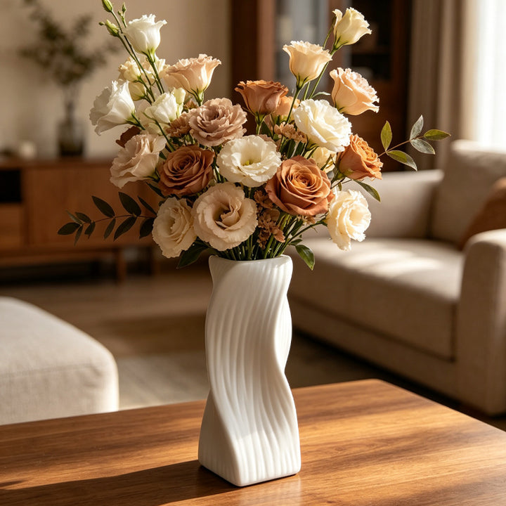Modern Sculptural Decorative Vase Stornfeild
