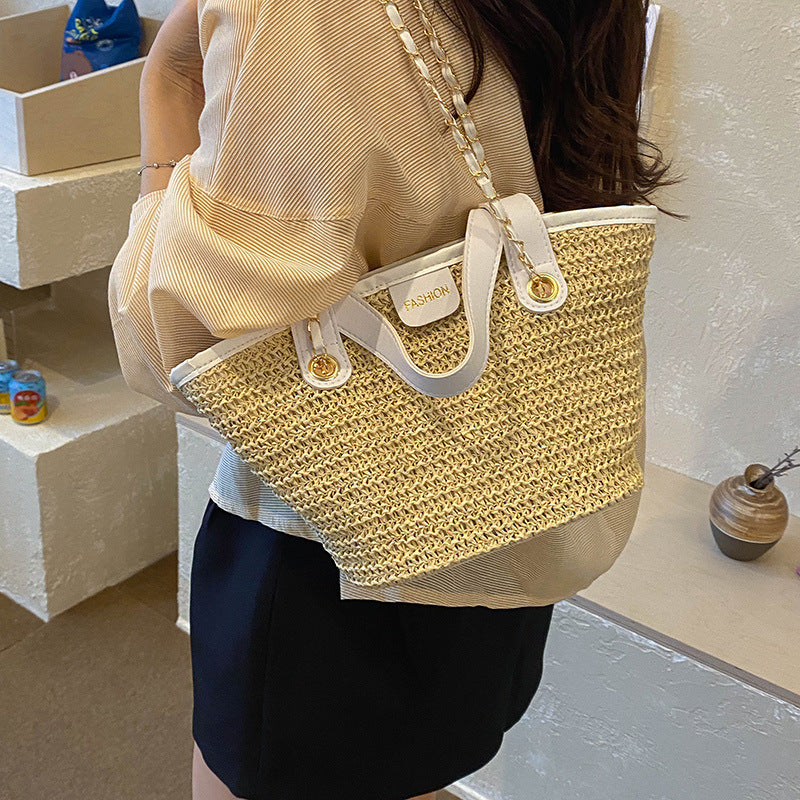 Elegant Woven Handbag