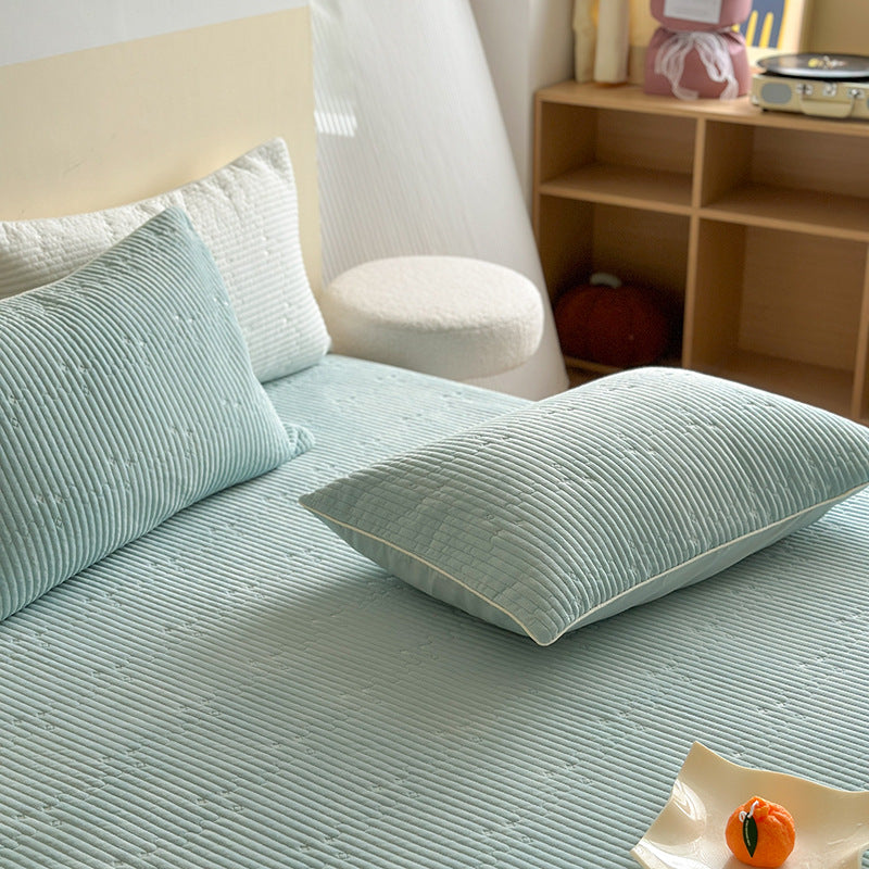 Quilted Lightweight Bedspread Coverlet with Subtle Star-Embossed Texture