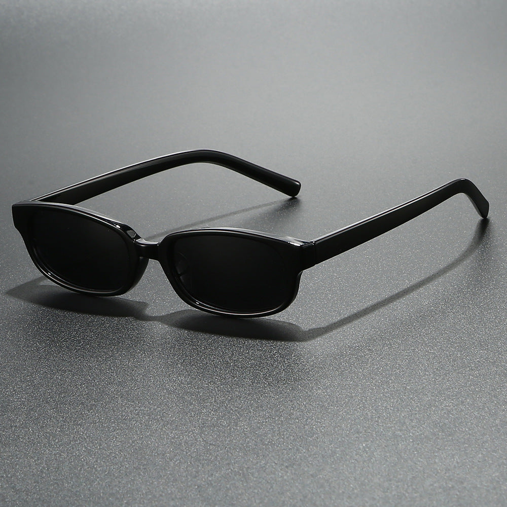 Retro-Inspired Rectangle Frame Sunglasses Stornfield