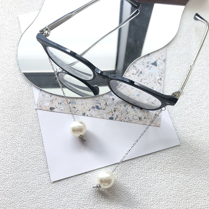 Elegant Pearl Drop Earrings Stornfield