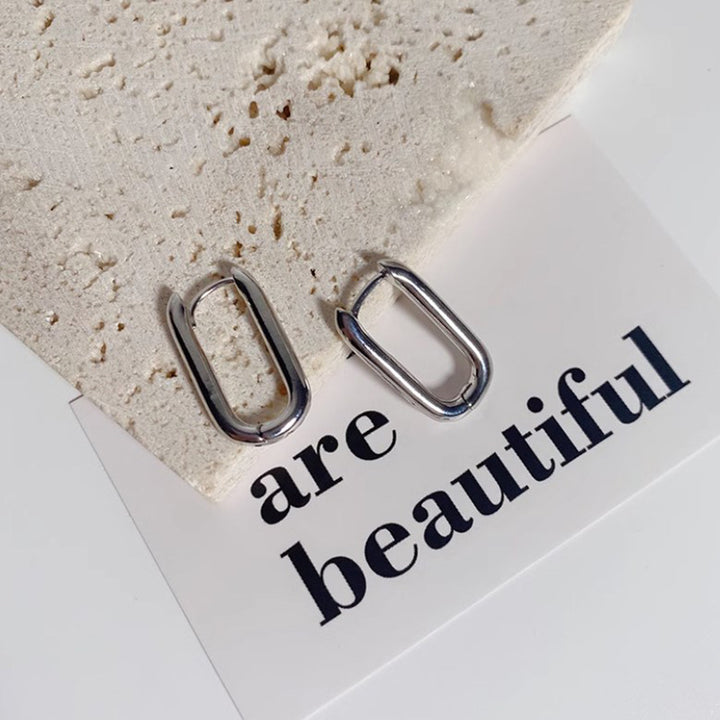 Fashionable Earrings Stornfield