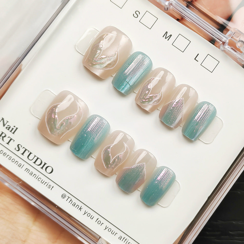 Glamorous artificial nails with holographic effect Stornfield
