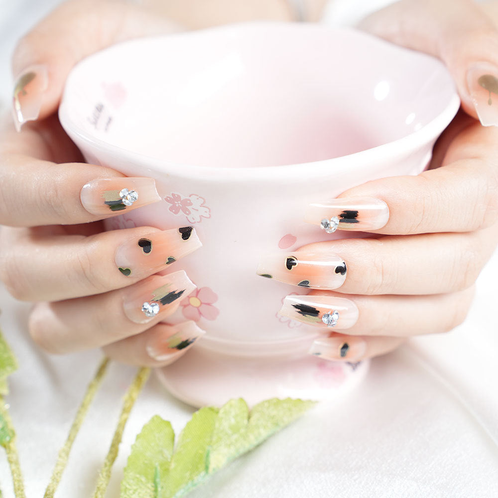 Artistic Heart-Adorned Press-On Nail Set Stornfield
