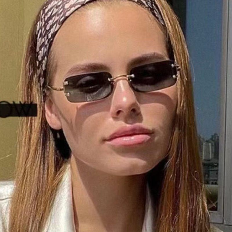 Ladies square sunglasses with high-quality metal frame Stornfield