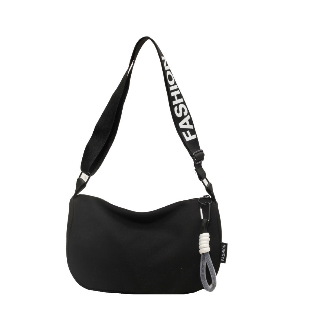 Fashionable shoulder bag with adjustable carrying strap Stornfield