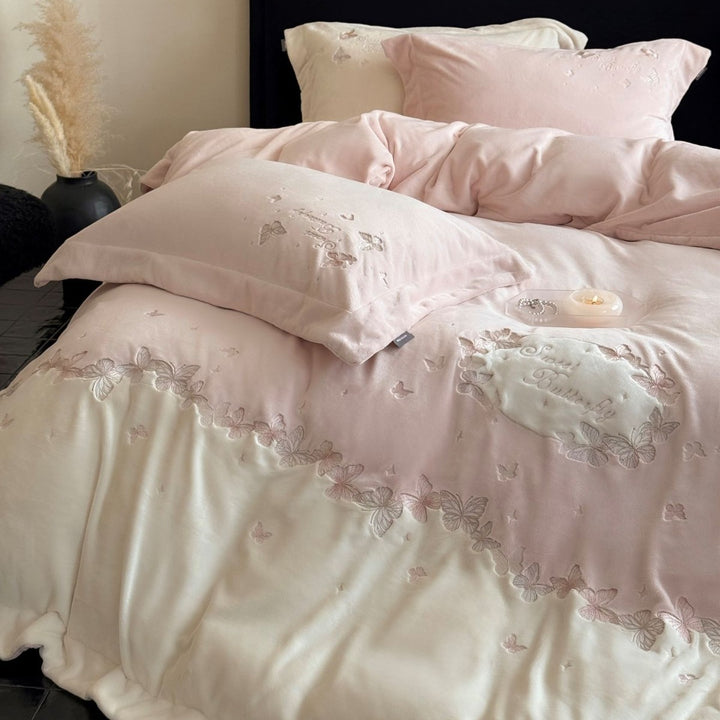 Soft-Touch Butterflies Embroidered Cotton-Blend Duvet Cover Set with Piped Pillow Shams