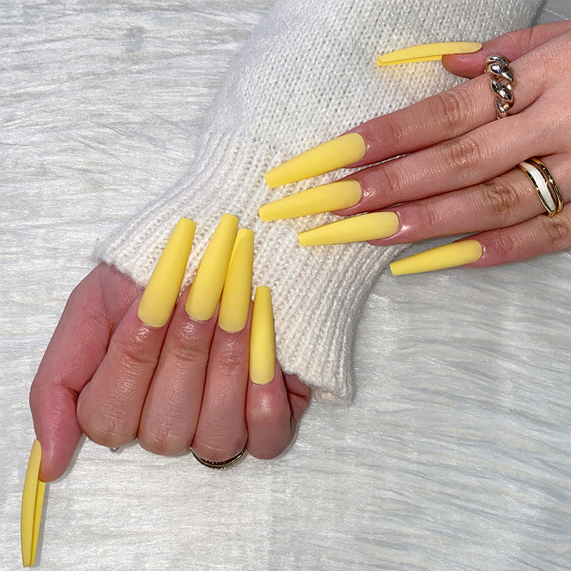 Artificial extensions in trendy stiletto style Stornfield
