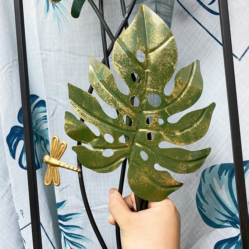 Decorative Metal Wall Art with Tropical Leaf Design Stornfield