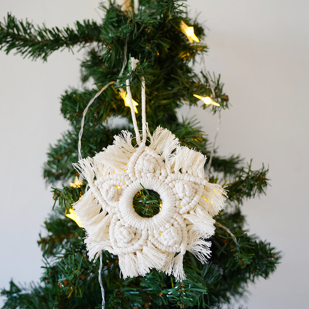 Decorative Macrame Star Ornament Stornfield