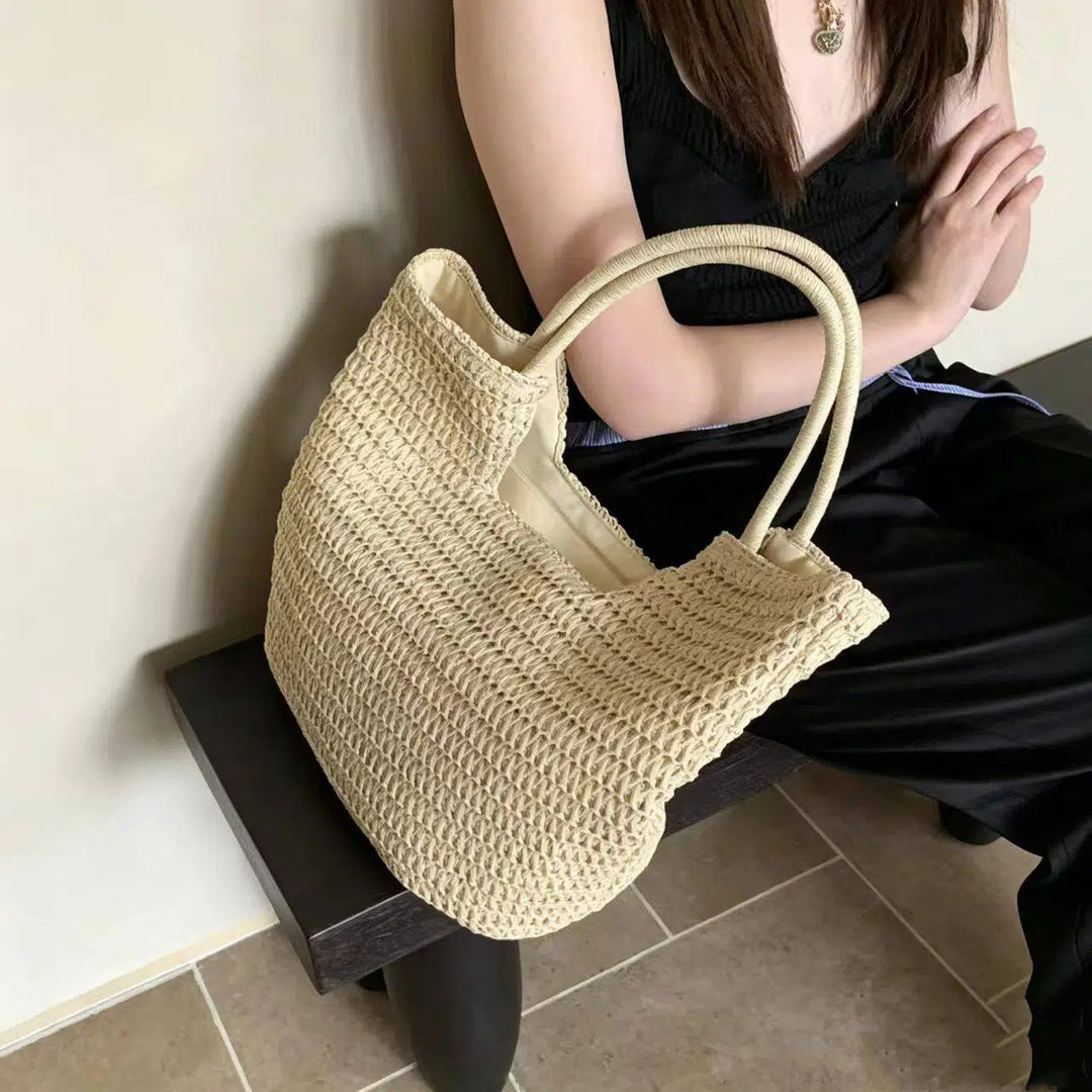 Shopping net with handwoven design Stornfield