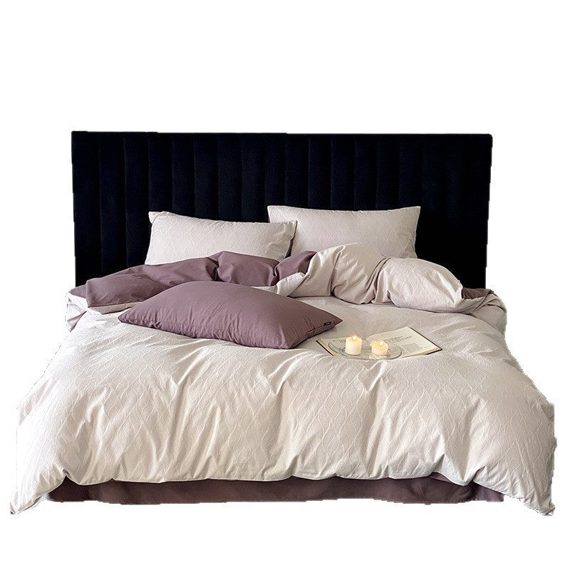 Bedding set made of cotton percale with a crinkled look and subtle texture