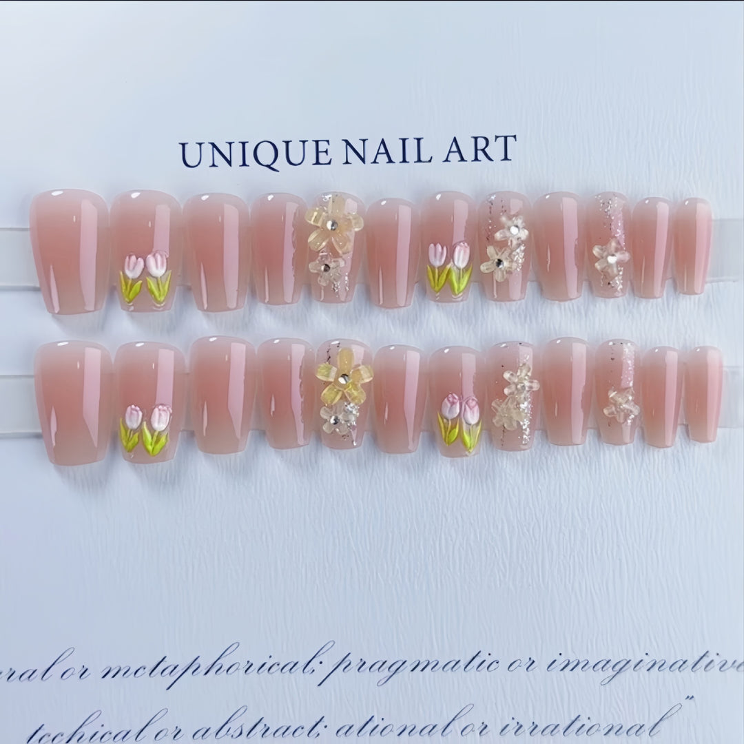 Floral Art Press-On Nail Set Stornfield