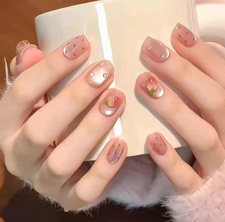Artificial nails with elegant ombre finish Stornfield
