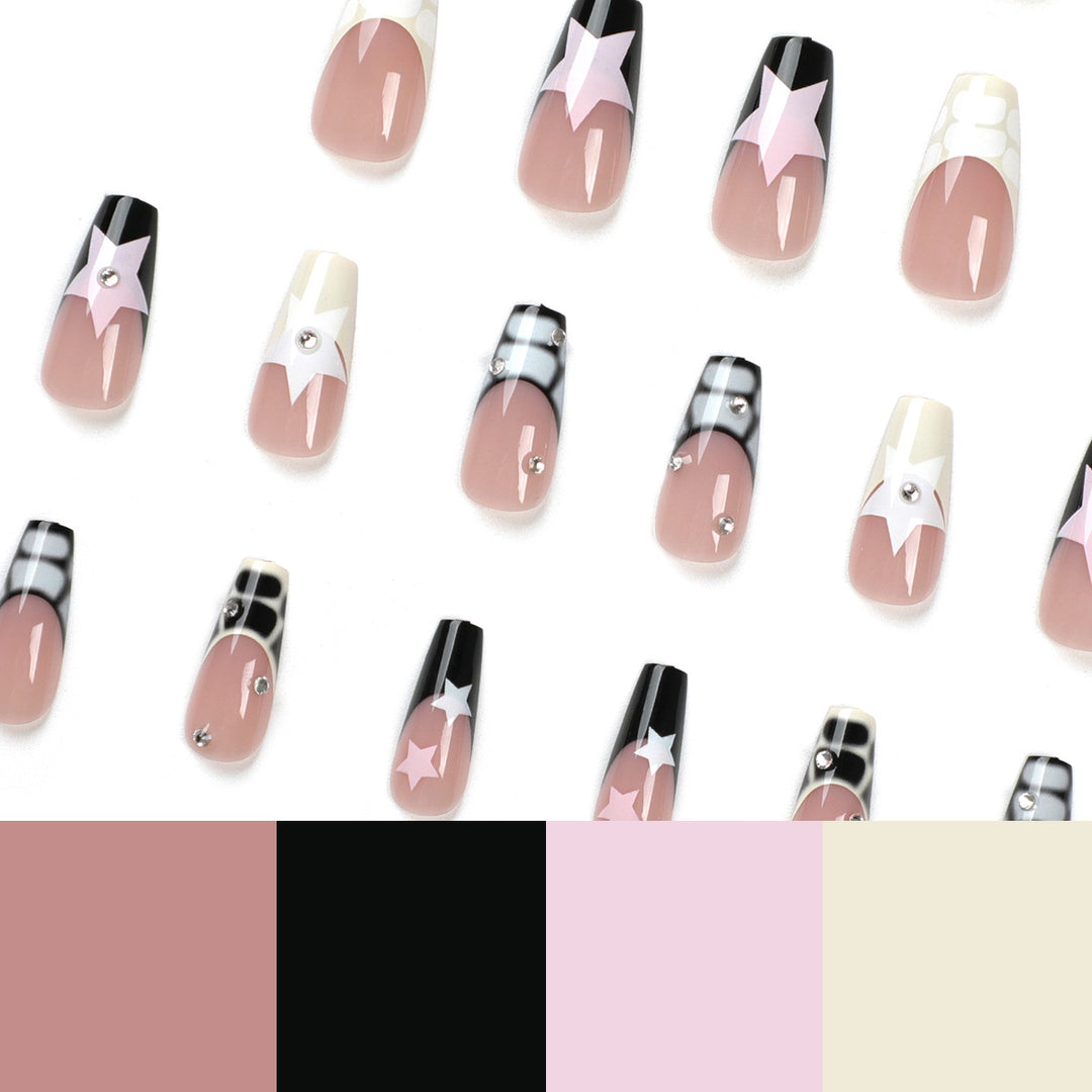 Creative Nail Art in Elegant Design Stornfield