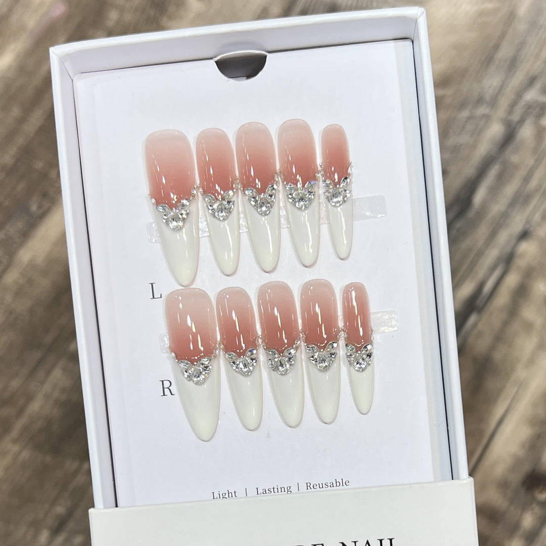 Elegant Stiletto Press-On Nail Art Set Stornfield