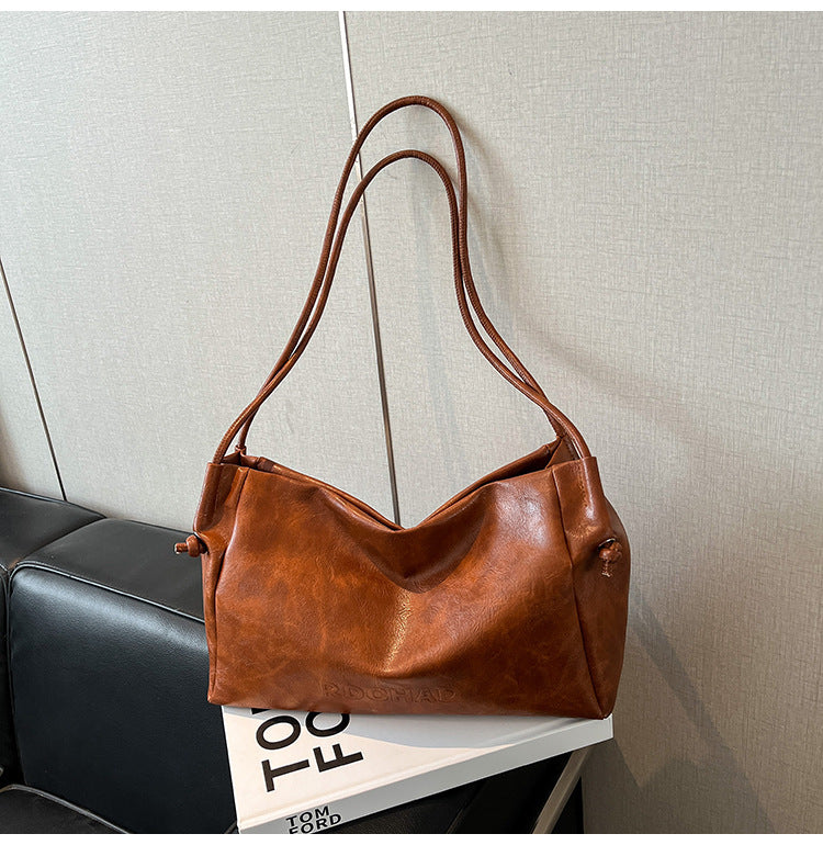 Chic Slouchy Hobo Handbag Stornfield
