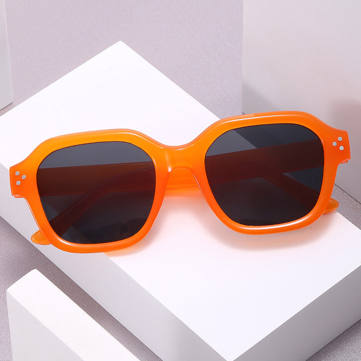 Ladies fashionable square sunglasses with mirrored lenses Stornfield