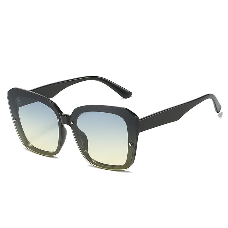 Women's oversized square sunglasses with sophisticated frame Stornfield