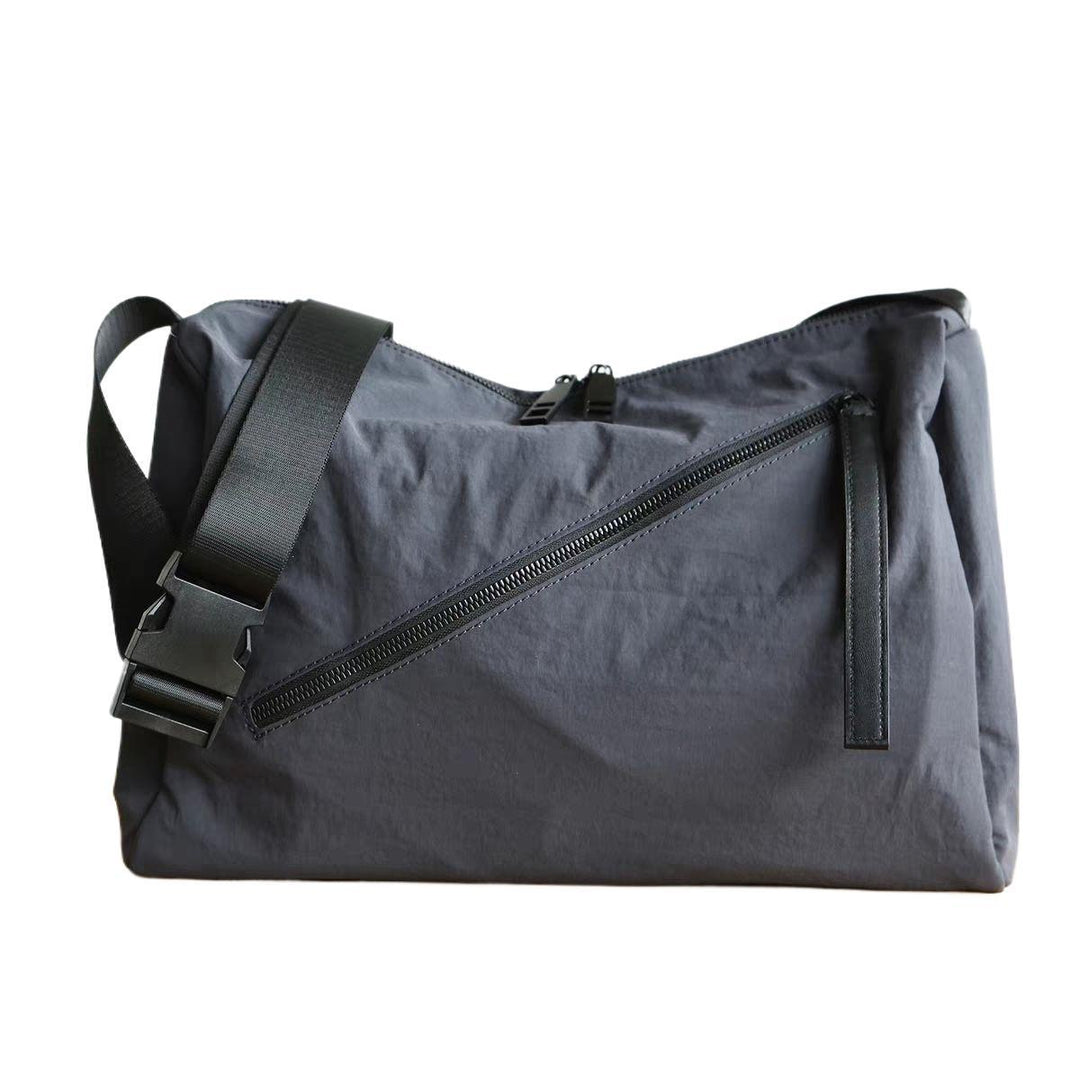 Fashionable Shoulder Bag with Innovative Compartment System Stornfield