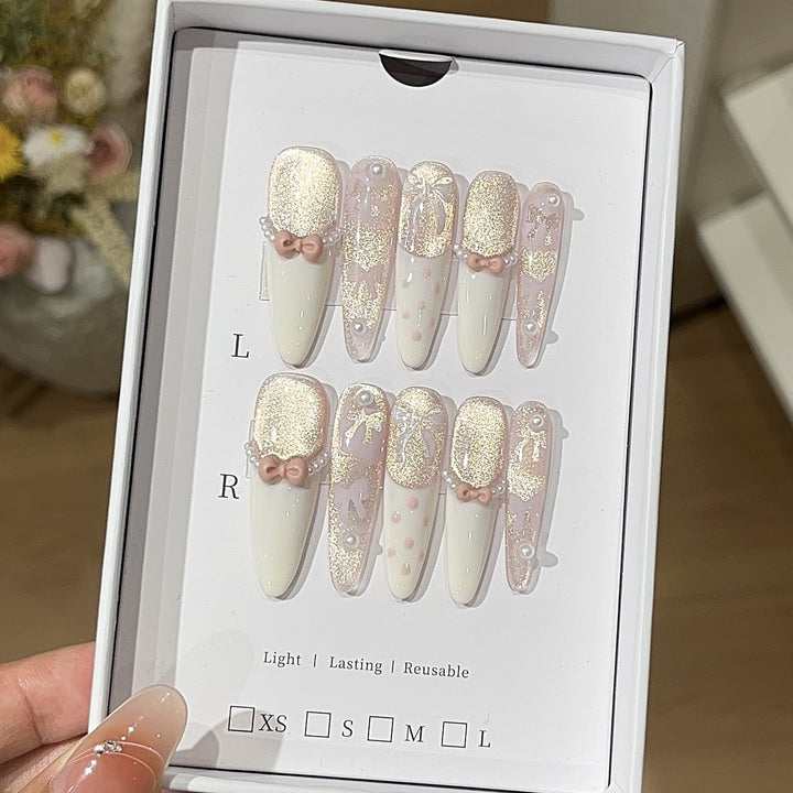 Decorative 3D Nail Art Press-On Set Stornfield