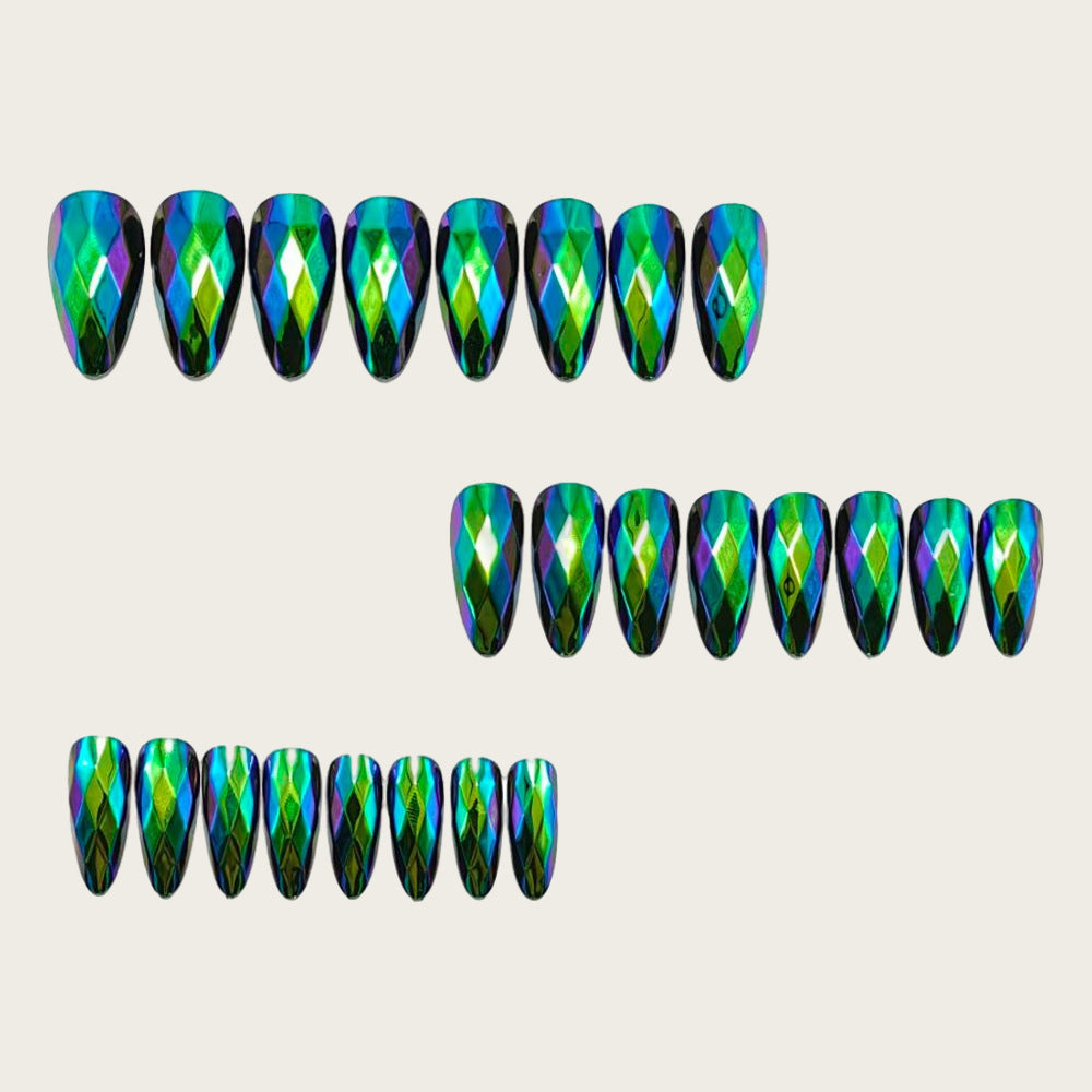 Glamorous artificial nails with faceted design Stornfield