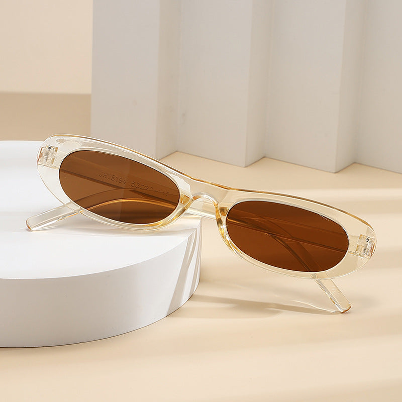 Ladies' fashionable sunglasses in elegant cat-eye style Stornfield