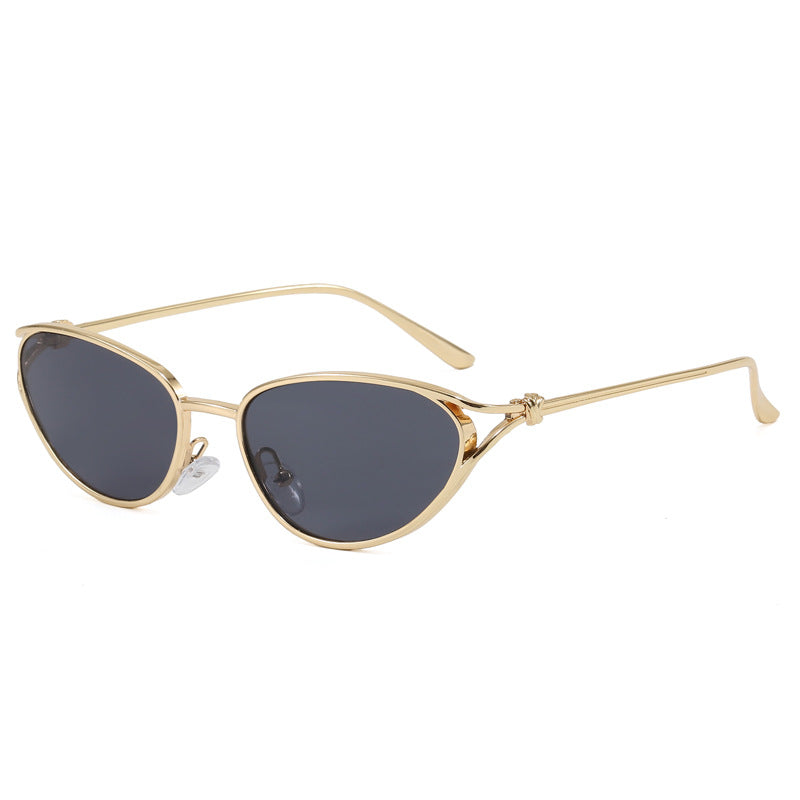 Trendy Cat-Eye Sunglasses with Metallic Frame Stornfield