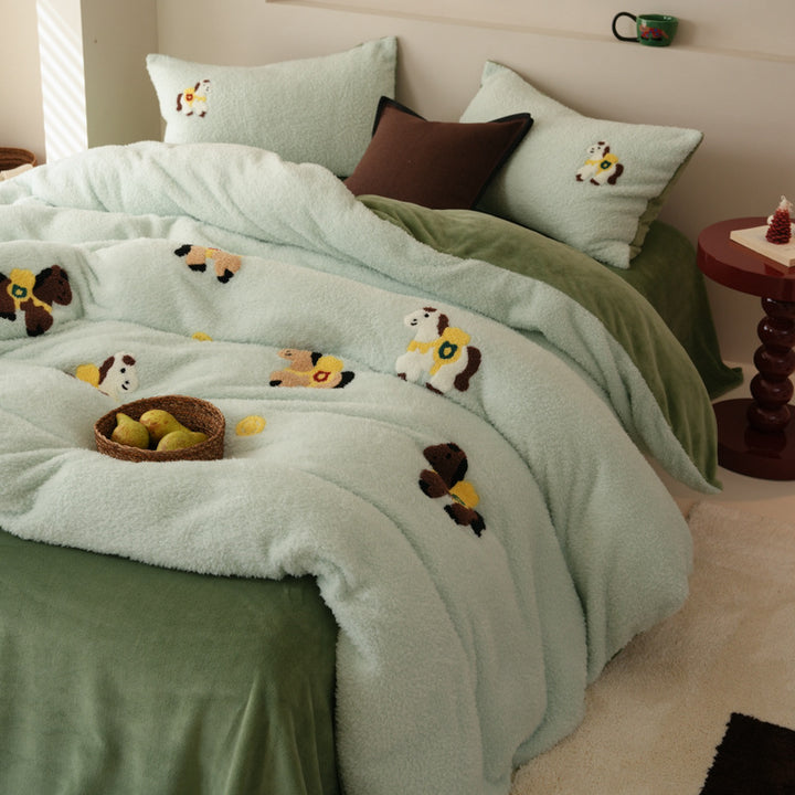 Plush Sherpa Embroidered Cartoon Dog Duvet Cover Set
