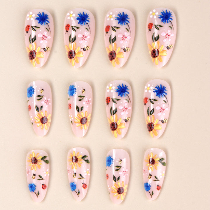 Floral Embellished Press-On Nail Art Set Stornfield
