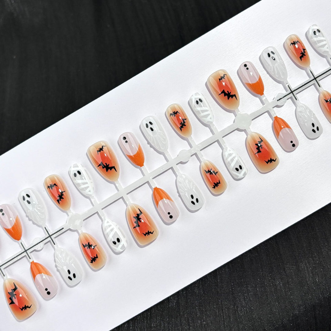 Halloween Themed Press-On Nail Art Set