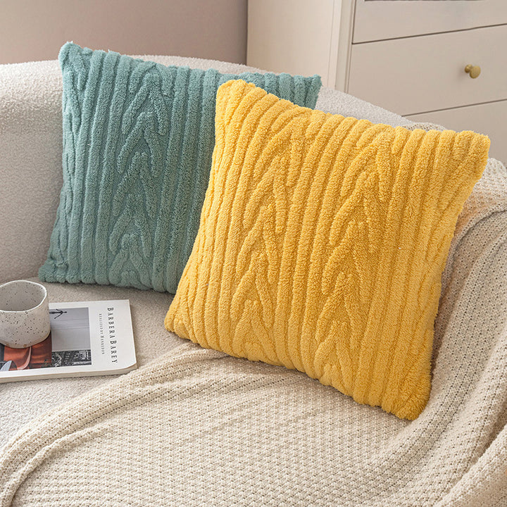 Plush Cable-Knit Decorative Throw Pillow Cover