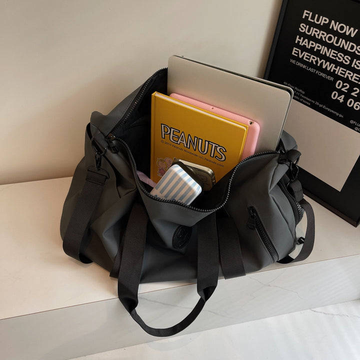Water-Resistant Gym Duffle Bag Stornfield
