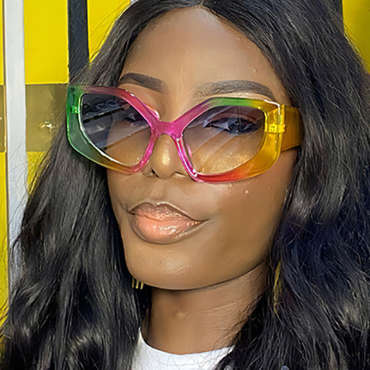 Women's striking sunglasses with oversized design and stylish gradient Stornfield