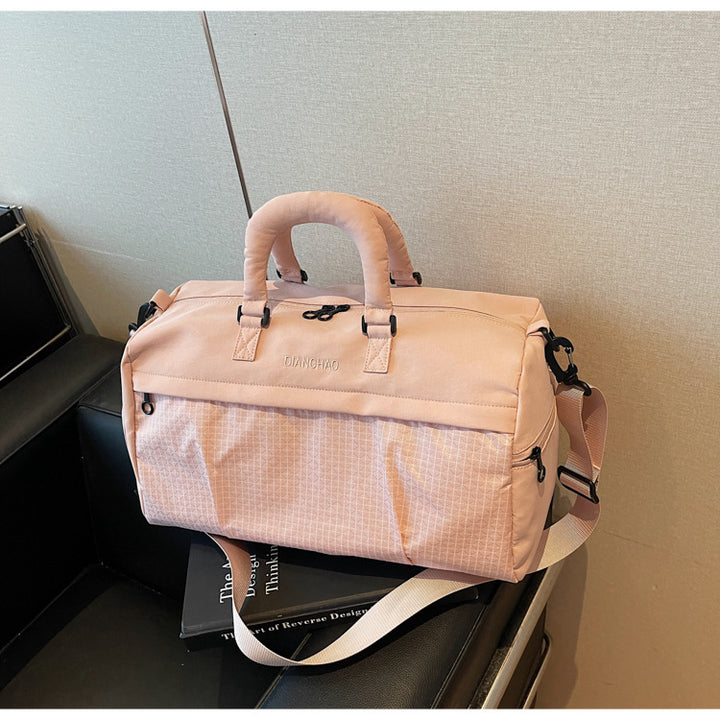Sporty Travel Bag With Versatile Shopping Options Stornfield