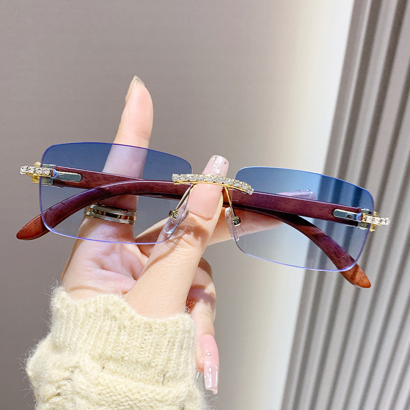 Women's elegant sunglasses with unique frame Stornfield