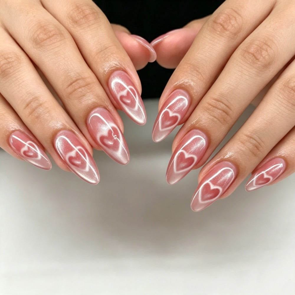 Artificianails with Elegant Heart Design Stornfield