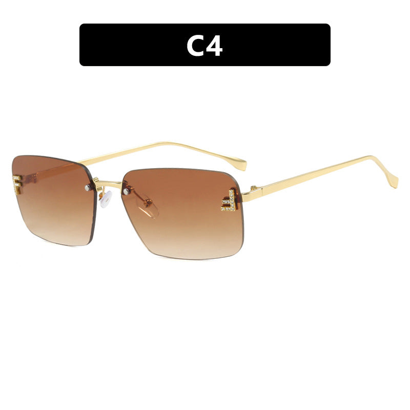 Ladies square sunglasses with elegant golden frame and stylish lenses Stornfield