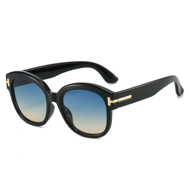 Chic Oversized Frame Sunglasses Stornfield